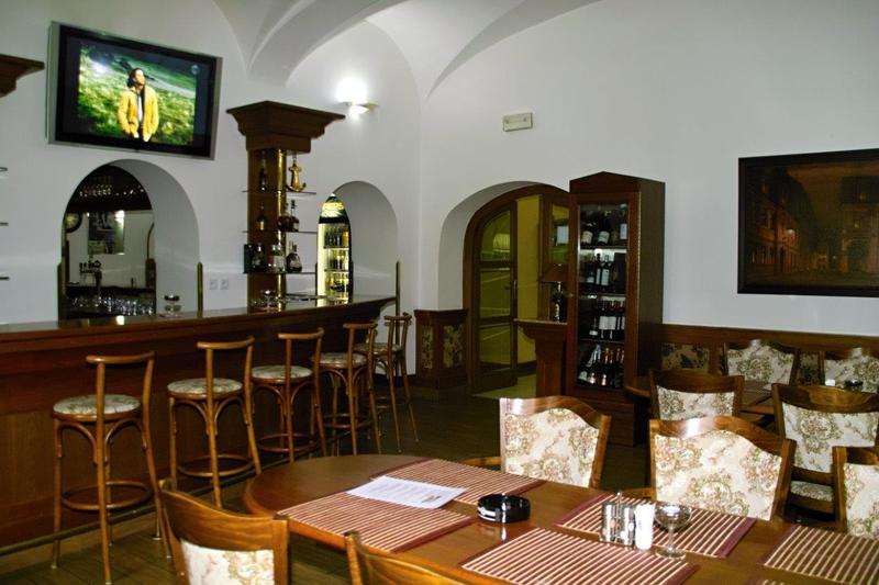 ליברץ Hotel Radnice מראה חיצוני תמונה